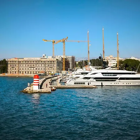 Anima Mea, Holiday home *